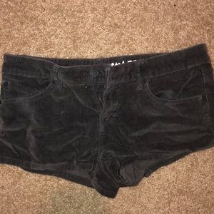 VOLCOM CORDUROY SHORTS
